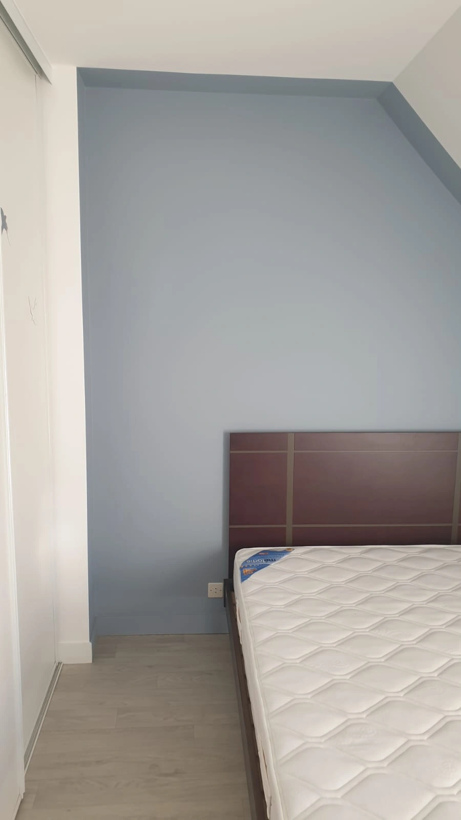 Lld Pichon Peintre Beaucouze Peinture Interieur Chambre Bleu 2